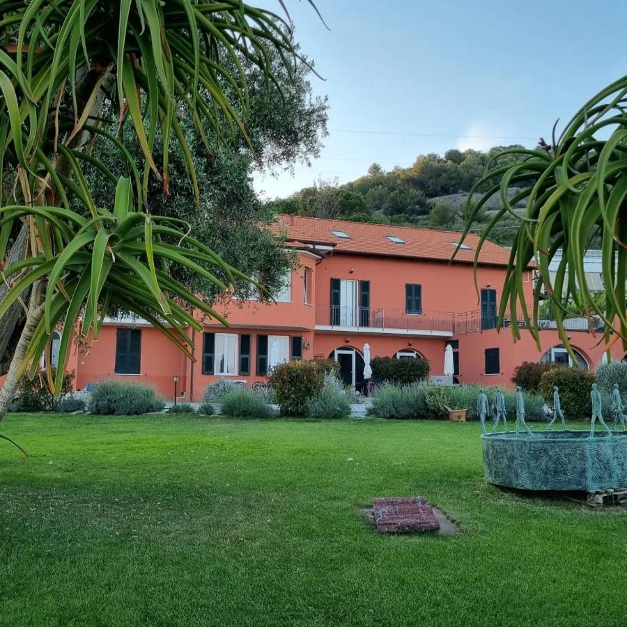 Agriturismo La Tuffatrice Империа Екстериор снимка
