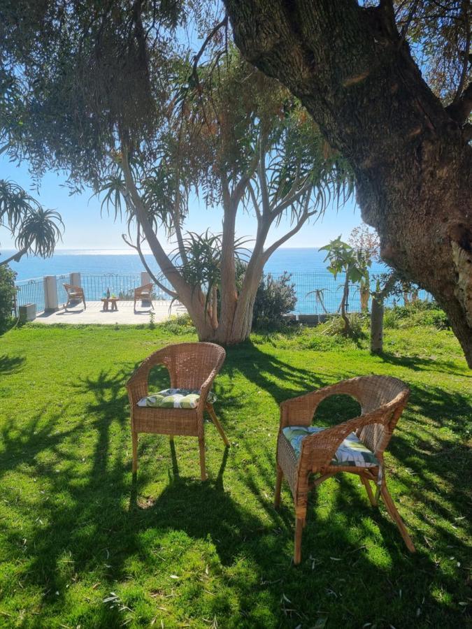 Agriturismo La Tuffatrice Империа Екстериор снимка